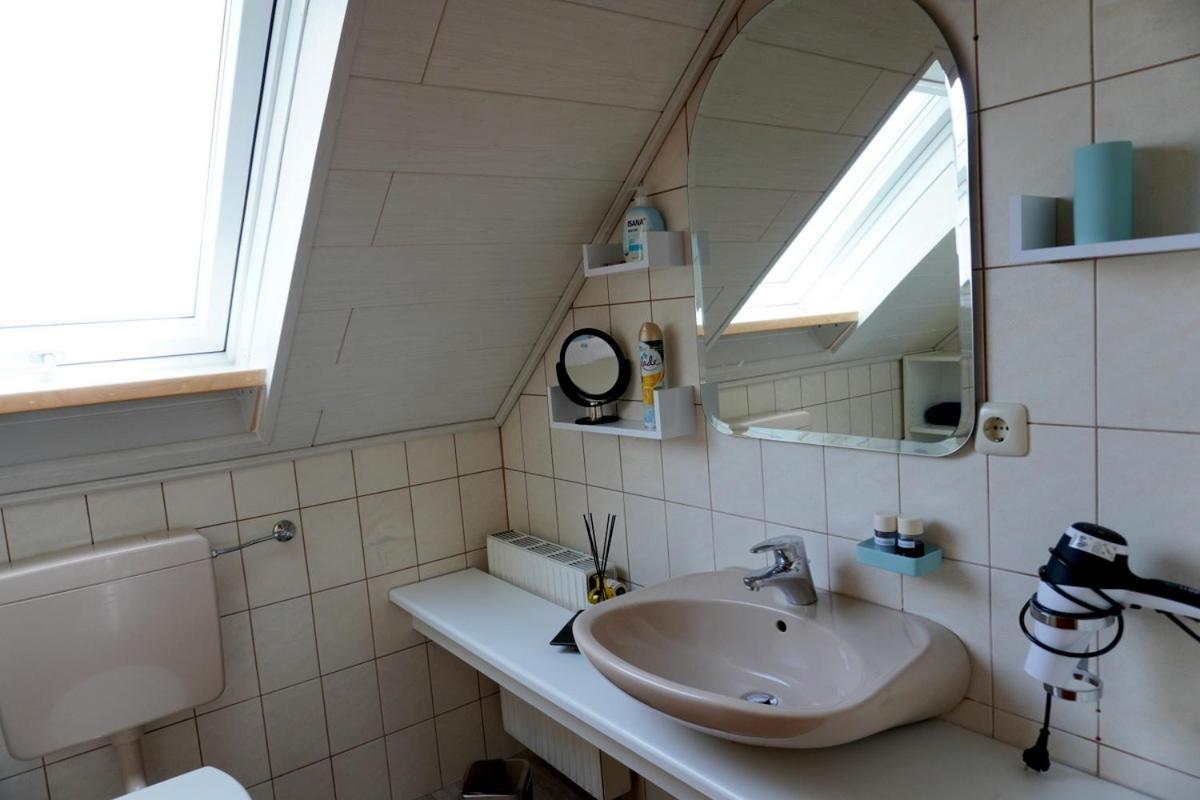 Apartment Am Klosterberg 6 *