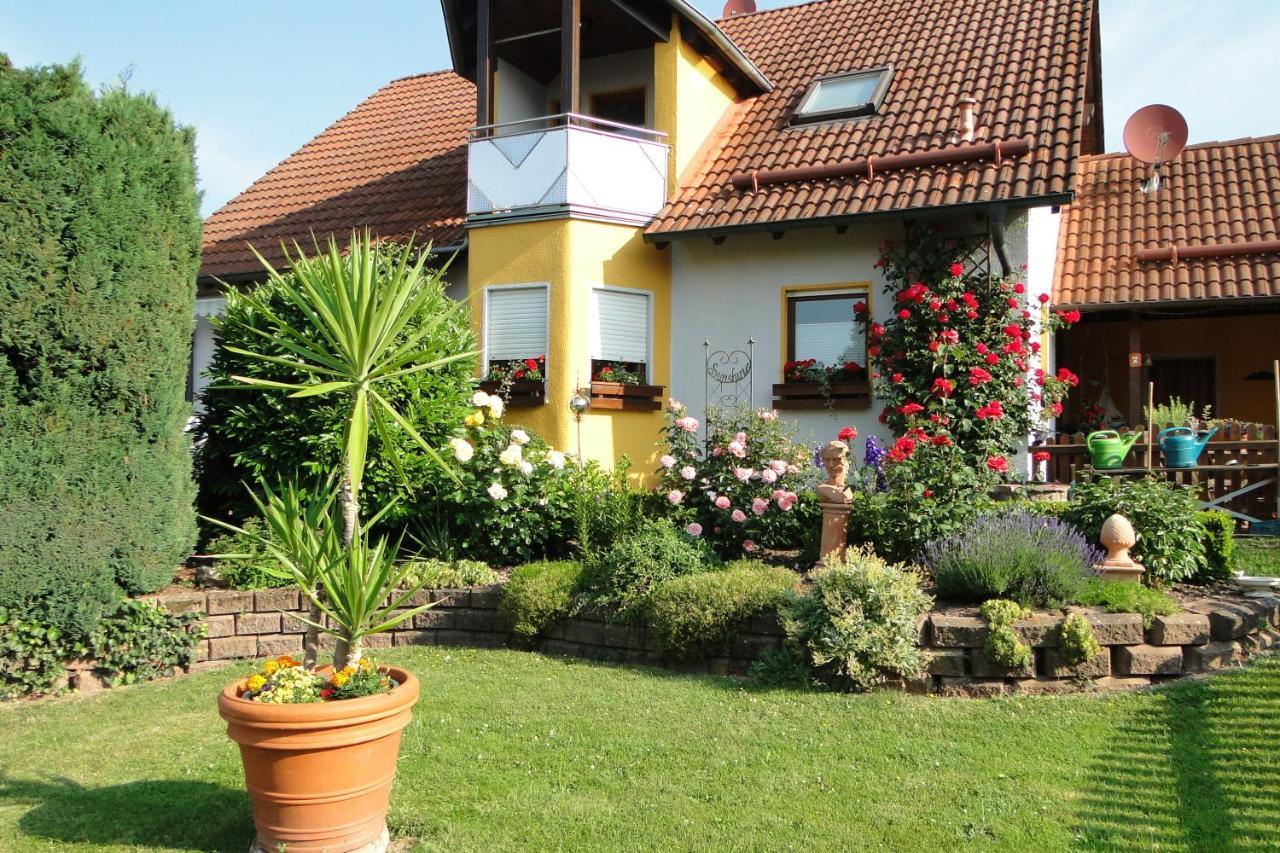 Apartment Am Klosterberg 6 *